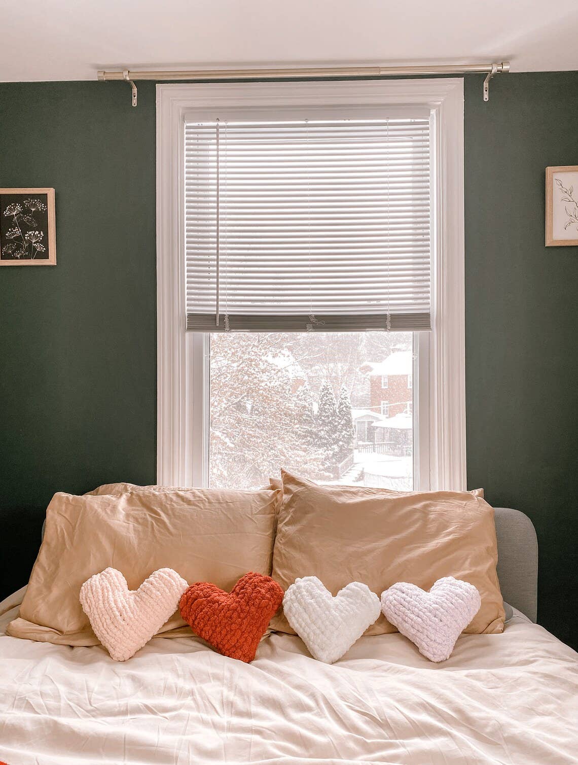 Heart Knitted Pillow